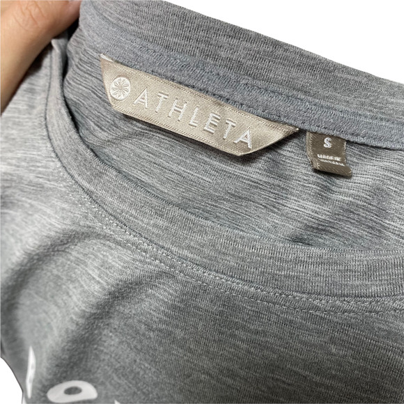 ATHLETA | sz S Women's Gray Born To Rise Graphic Short Sleeve Tee # 417790 - Picture 5 of 8